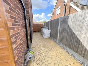 Fordwich Road- click for photo gallery